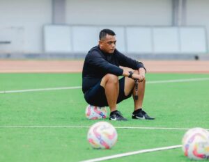 Kejutan Laskar Mataram! Erwan Hendarwanto Tinggalkan PSIM Demi Gabung Pemuncak Klasemen Garudayaksa FC